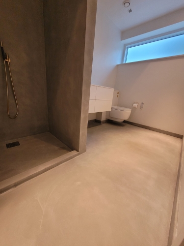 microcement gulv til badeværelse