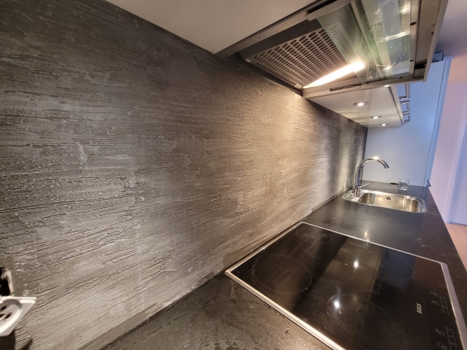 microcement køkken væg